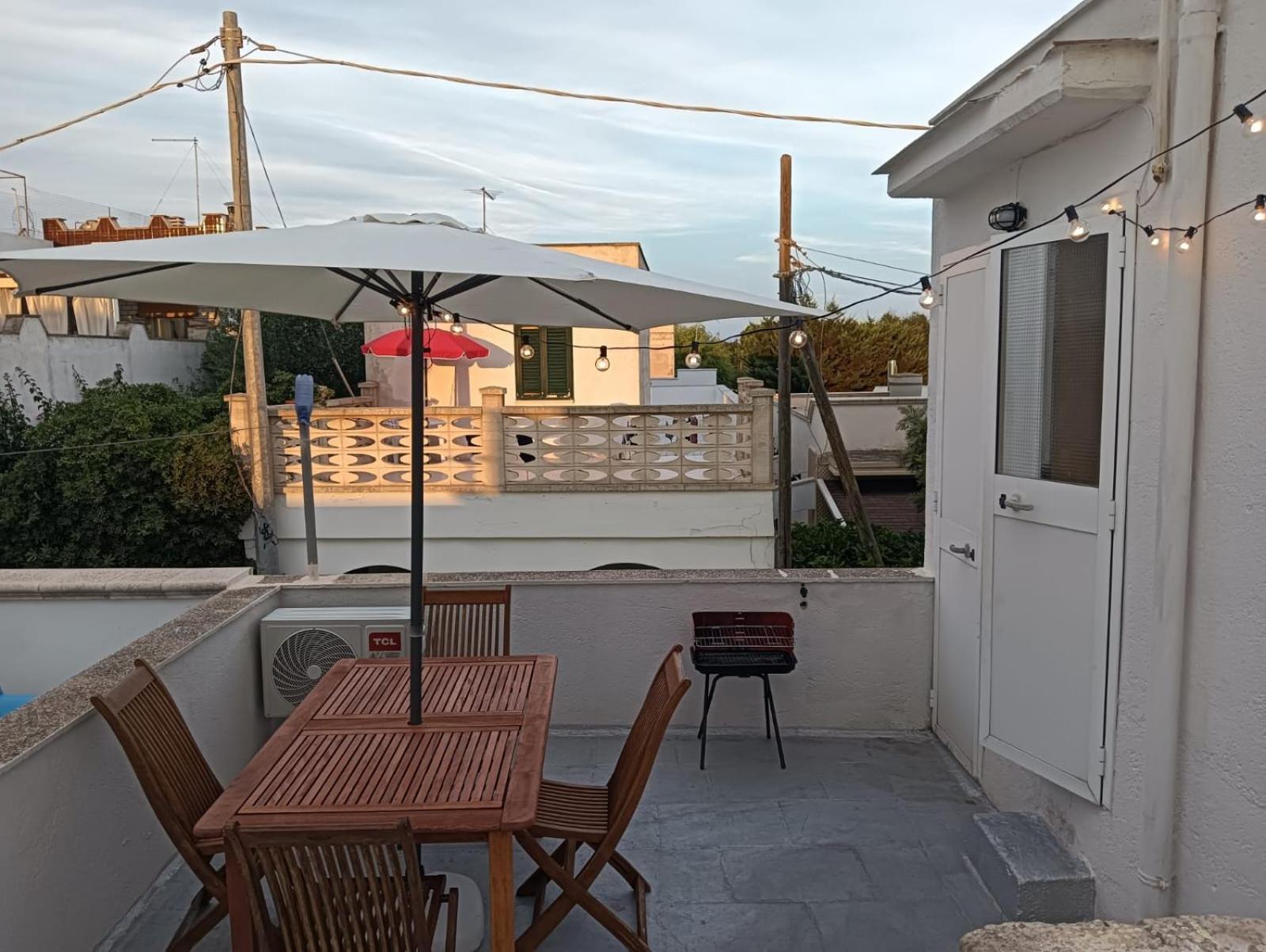 Casa Gialla Mare Del Salento Маруджо Екстер'єр фото